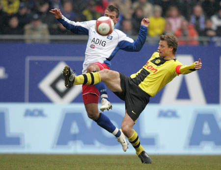 近但稍占優 近但稍占優